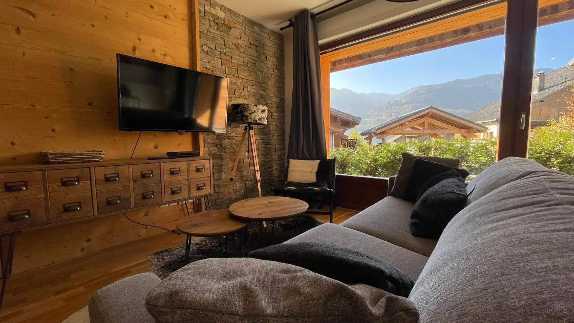 Appartamento Appartement Lumineux Avec Parking A Samoens, Animaux Admis - Fr-1-624-170
